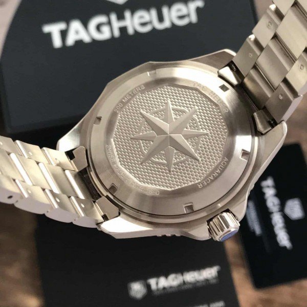 TAG HEUER AQUARACER PROFESSIONAL 200 - Image 2