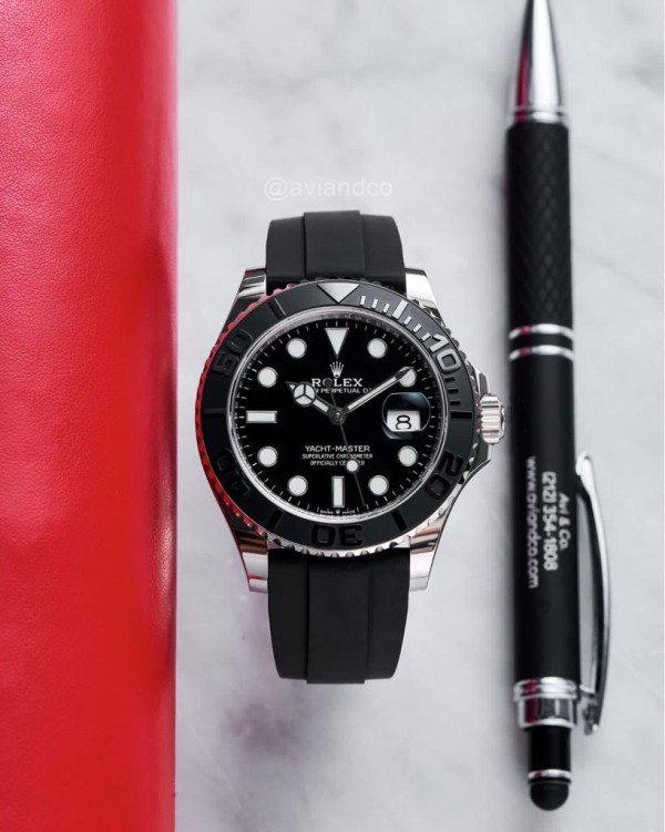 ROLEX YACHT MASTER OYSTER FLEX (BLACK SILVER) - AUTOMATIC - Image 3